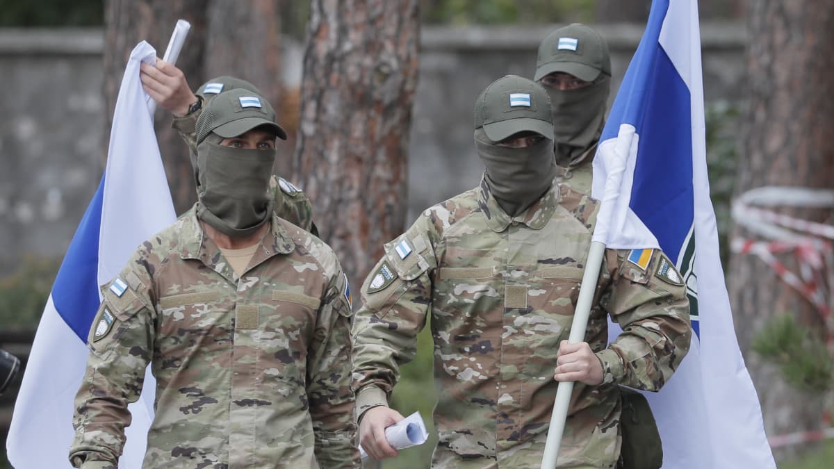 "Vapaus Venäjälle"-legioonan taistelijoita Kiovassa elokuussa 2022.
