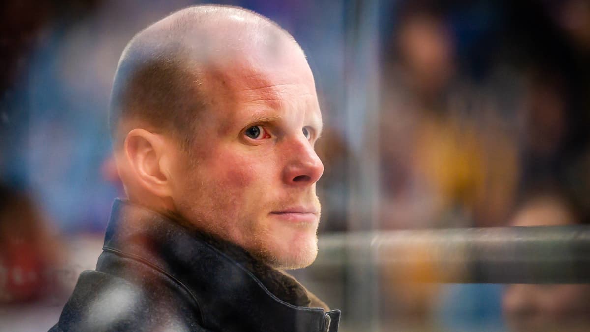 Toni Söderholm kuvassa.
