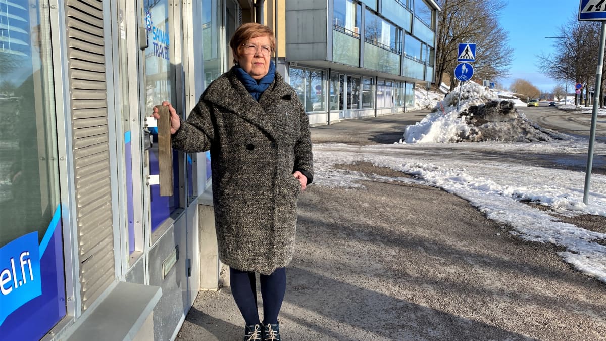 Saimaa travelin toimitusjohtaja Kirsti Laine Lappeenrannan satamassa.