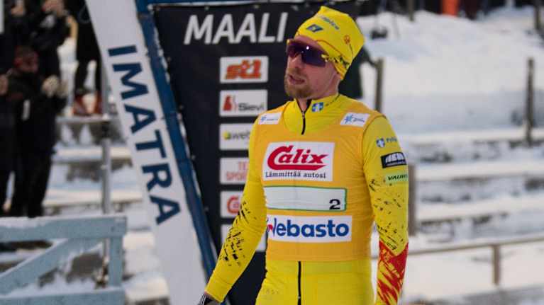 Image of Joni Mäki showing disappointment crossing the line.
