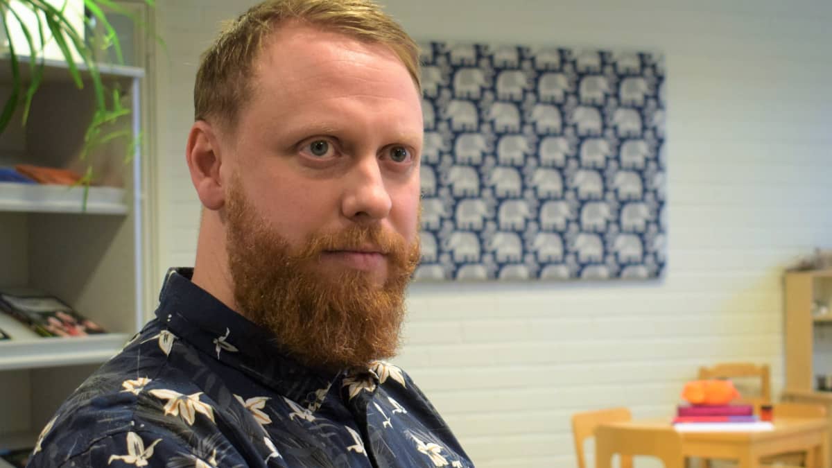 Paraisten kaupungin perheyksikön päällikkö Sami Salmivirta