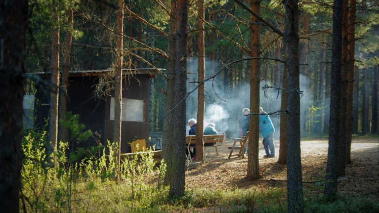 Tulipaikalla Lapuan Hirvijärven leirintäalueella. 