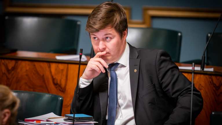 Kansanedustaja Tuomas Kettunen mukaan keskustan puheenjohtajakisaan ...