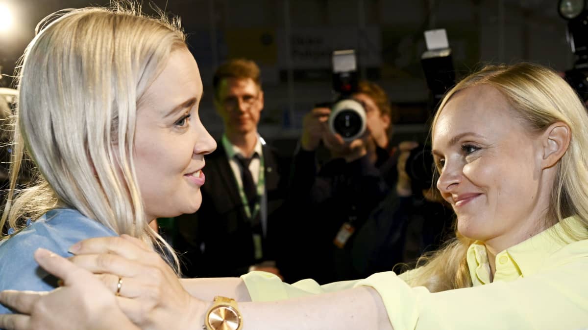 Sofia virta ja maria Ohisalo.