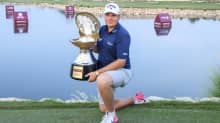 Sami Välimäki juhli golfin Euroopan-kiertueen voittoa Qatarissa 29.10.2023.