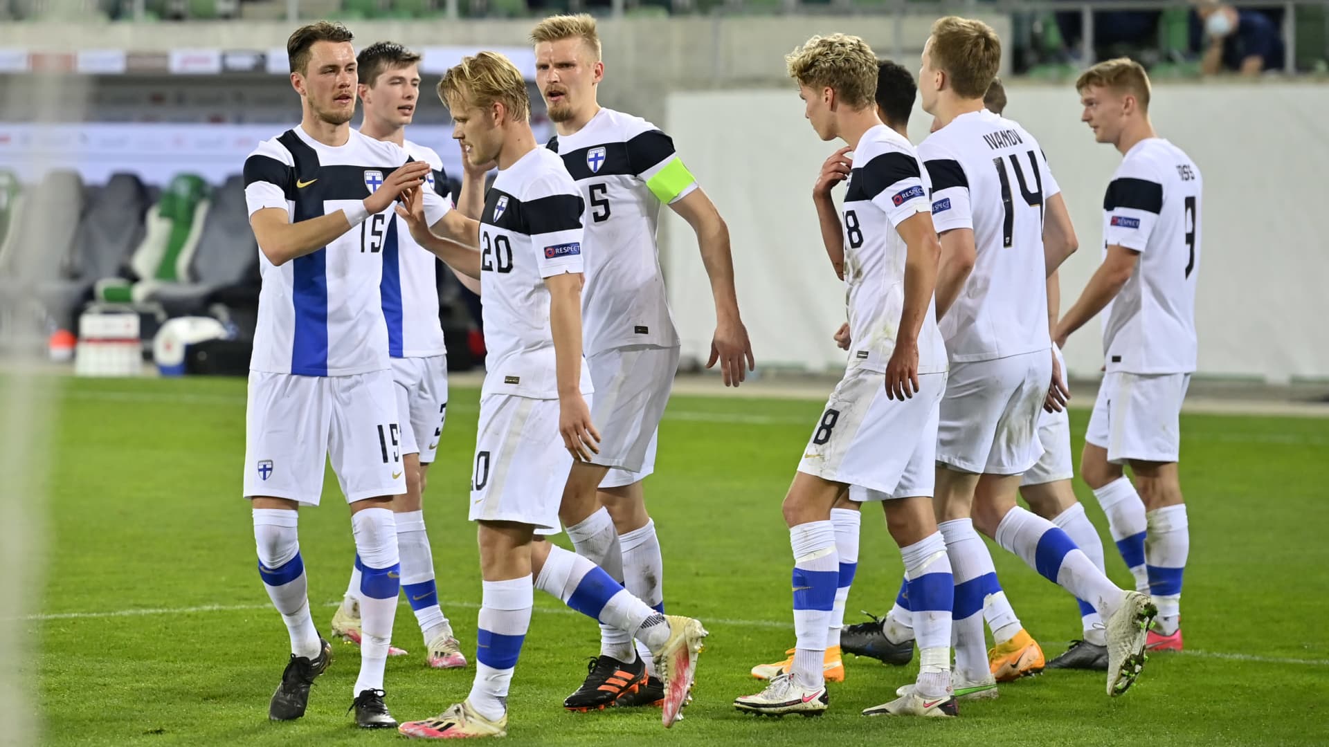 Landslaget Live Finland Till Em Med Forlustsvit I Ryggen Pukkis Comeback En Av Fa Ljuspunkter Sport Svenska Yle Fi
