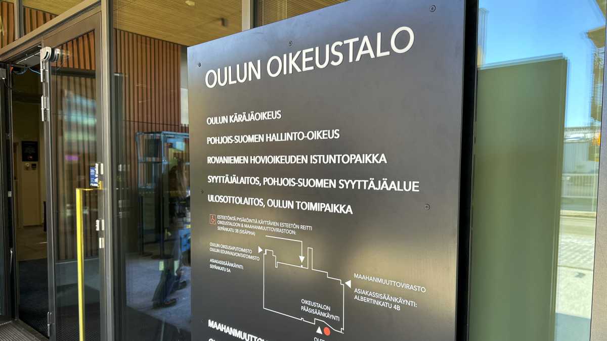 Oulun uusi oikeustalo kuvattuna huhtikuussa 2023 heti käyttöönoton jälkeen.