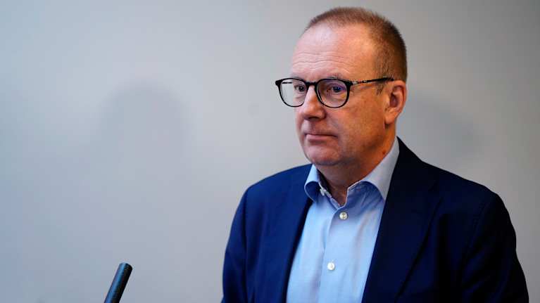 SAK:n puheenjohtaja Jarkko Eloranta sanoo, että työntekijöiden ostovoimaa pitää parantaa. Kuva: Petteri Bülow / Yle