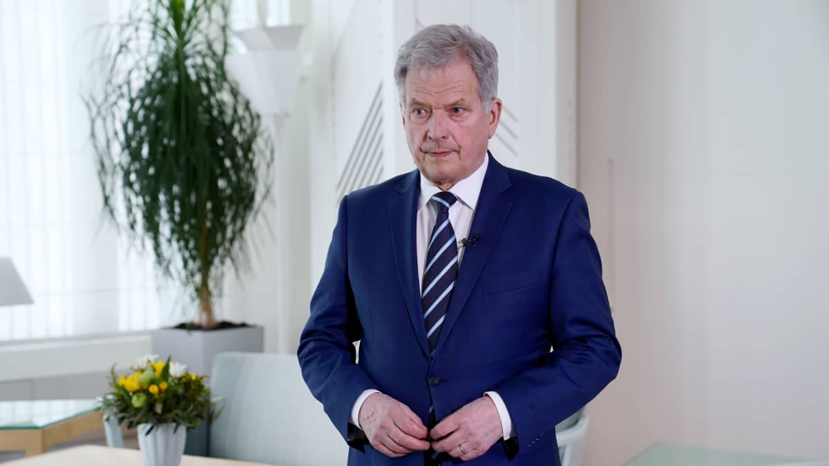 Tasavallan presidentti Sauli Niinistö Mäntyniemessä.