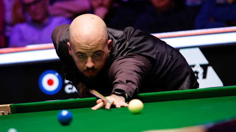 Luca Brecel pelaa jo toista heikkoa kautta putkeen.