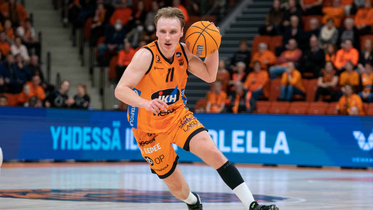 Severi Kaukiainen uskoo isosta vierastappiosta huolimatta edelleen Kauhajoen jatkopaikkaan FIBA Europe Cupissa. 