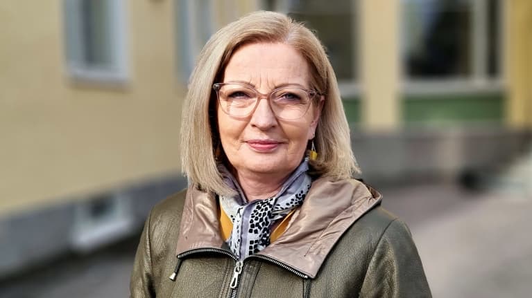 Aluevaltuuston puheenjohtaja kansanedustaja Anneli Kiljunen SDP
