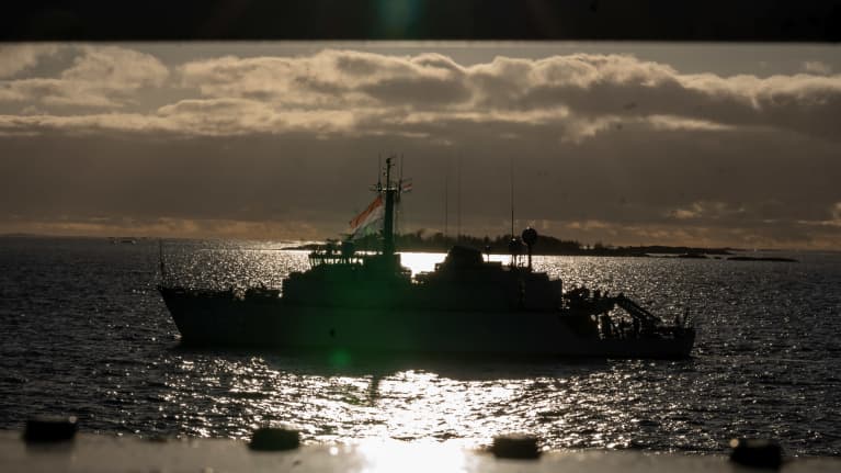 Miinalaiva M863 merivoimien johtaman pääsotaharjoitus Freezing Winds 23:n aikana eteläisellä rannikolla, 23.11.2023.