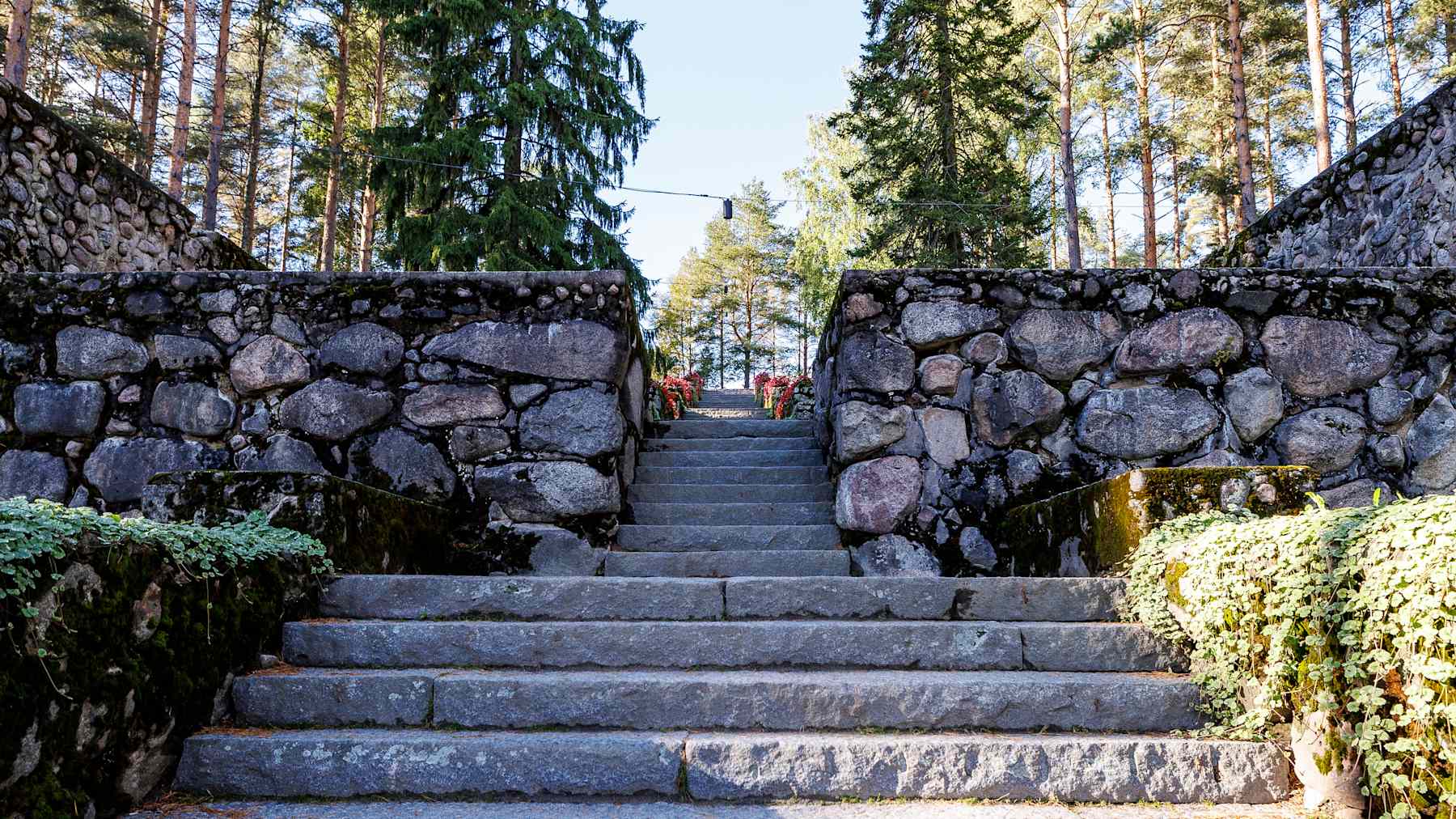 Työttömät rakensivat sata vuotta sitten Jyväskylään portaat, jotka ...