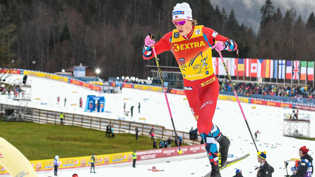 Johannes Hösflot Kläbo hiihti voittoon Oberstdorfissa.