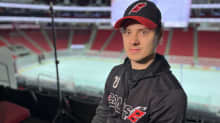 Sebastian Aho lähikuvassa.