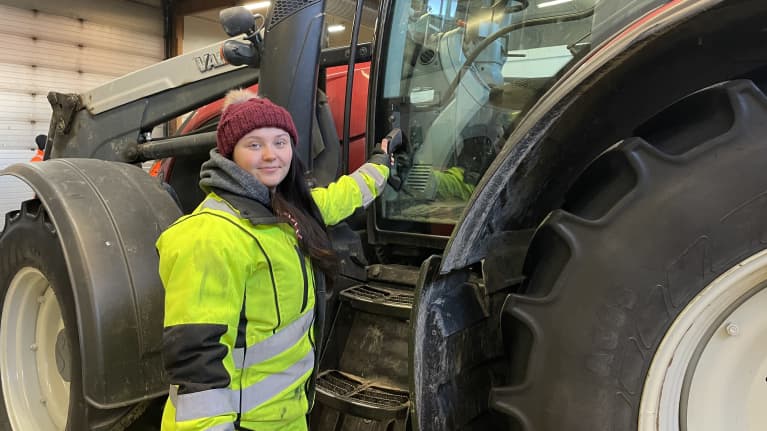 Jenna Rajalin opiskelee maatalousyrittäjäksi Pohjoisen Keski-Suomen ammattiopistossa.