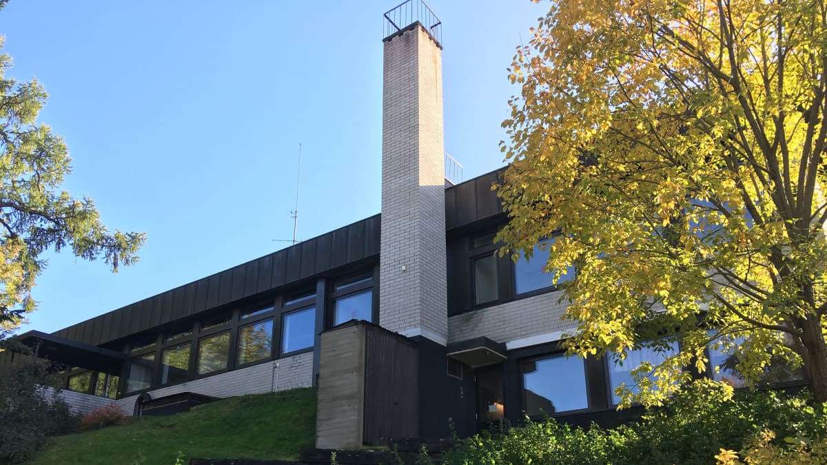 Nälkälinnanmäen entinen kirjasto Savonlinnassa.