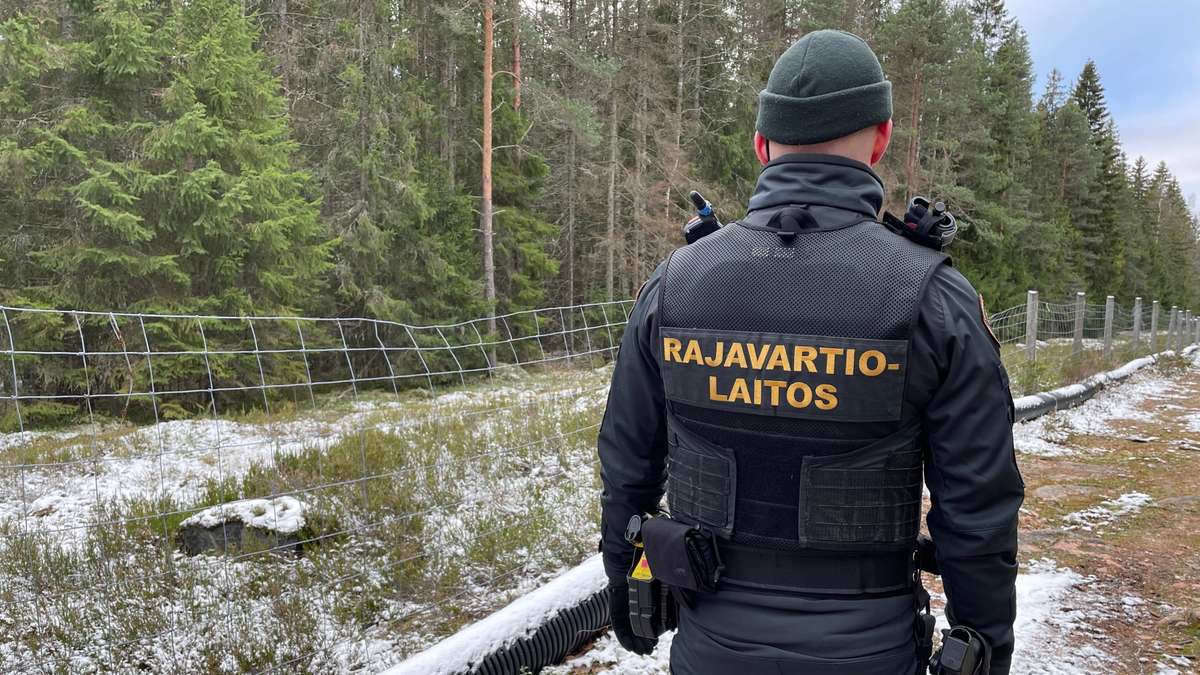 Rajavartiosto Kutsuu Jo El kkeell Olevia Rajavartijoita T ihin Heit 