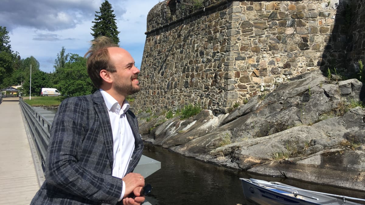 Savonlinnan Oopperajuhlien uusi taiteellinen johtaja Ville Matvejeff.