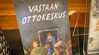 Sarjakuva-Finlandian voittajateos vuonna 2022, Suvi Ermilän "Vastaanottokeskus"