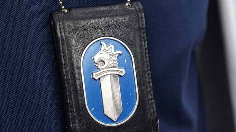 Poliisi varoittaa huijauspuheluista. Kuva: Roni Rekomaa / Lehtikuva