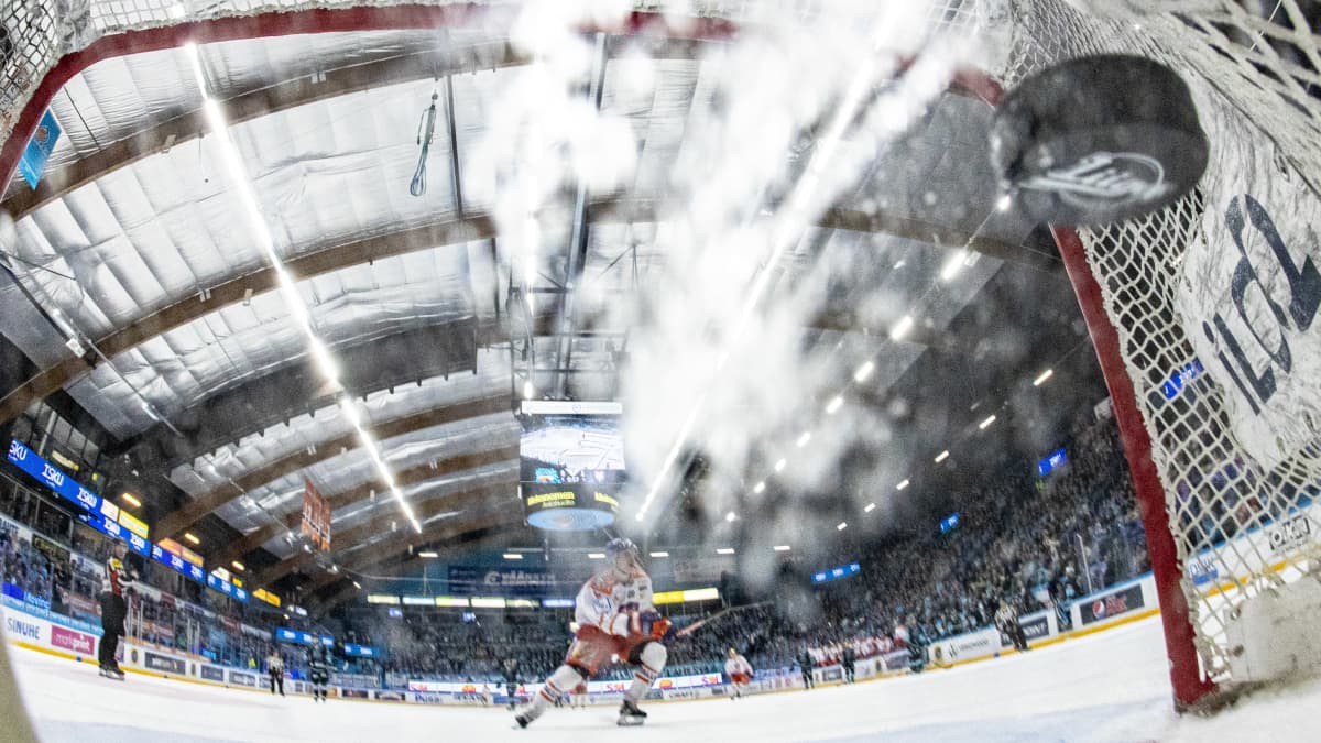 Tappara iski loppulukemat tyhjään maaliin.