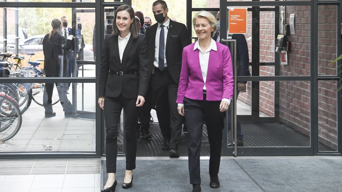 Ursula von der Leyen ja Sanna Marin.