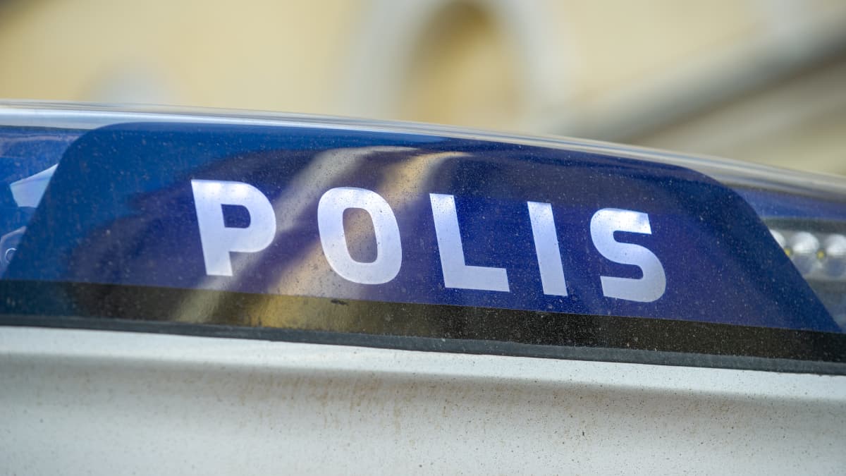 Poliisiauto Helsingissä. 3.3.2021.