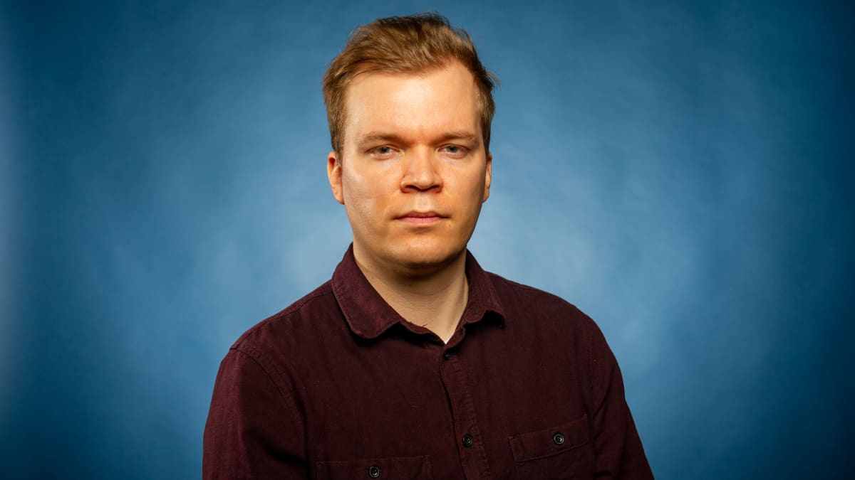 Urheilu toimittaja Joel Holma.