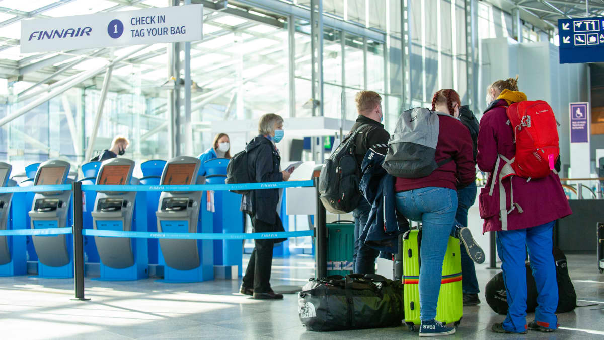 Helsinki-Vantaa lentoasema. 26.3.2021