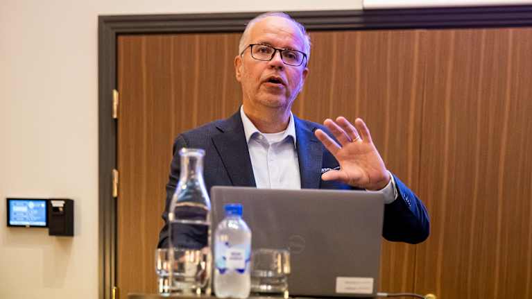 SOK:n pääjohtaja Hannu Krook .