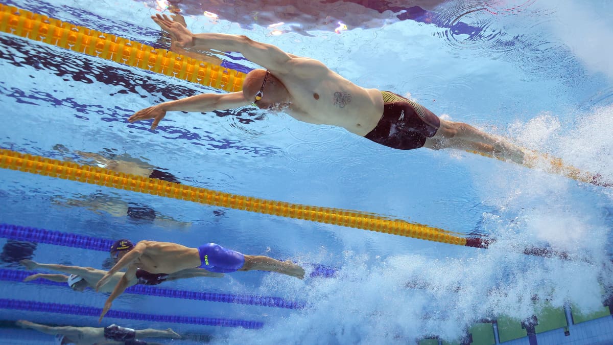 Matti Mattsson uimassa pitkän radan MM-kilpailuissa Budapestissä.