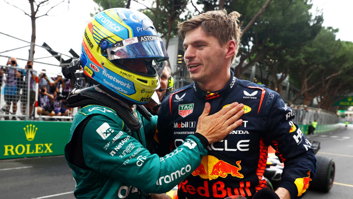 Fernando Alonso ja Max Verstappen.