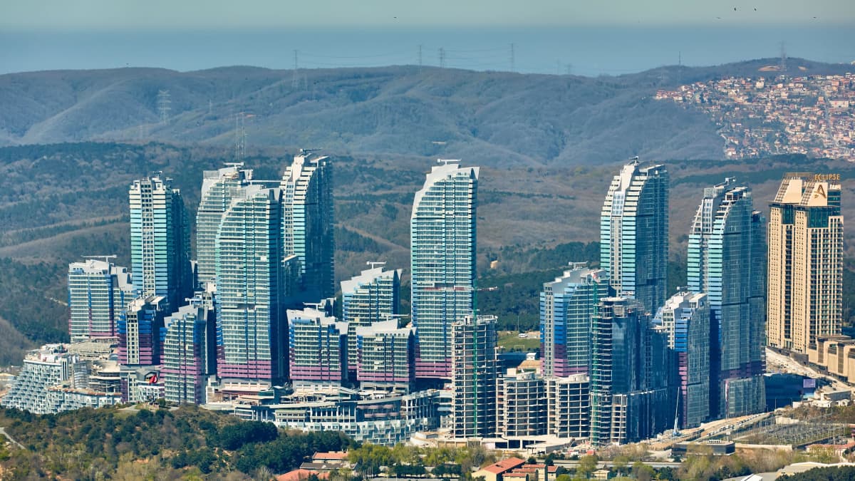 Maslakin hienostoalue Istanbulissa, Turkissa.