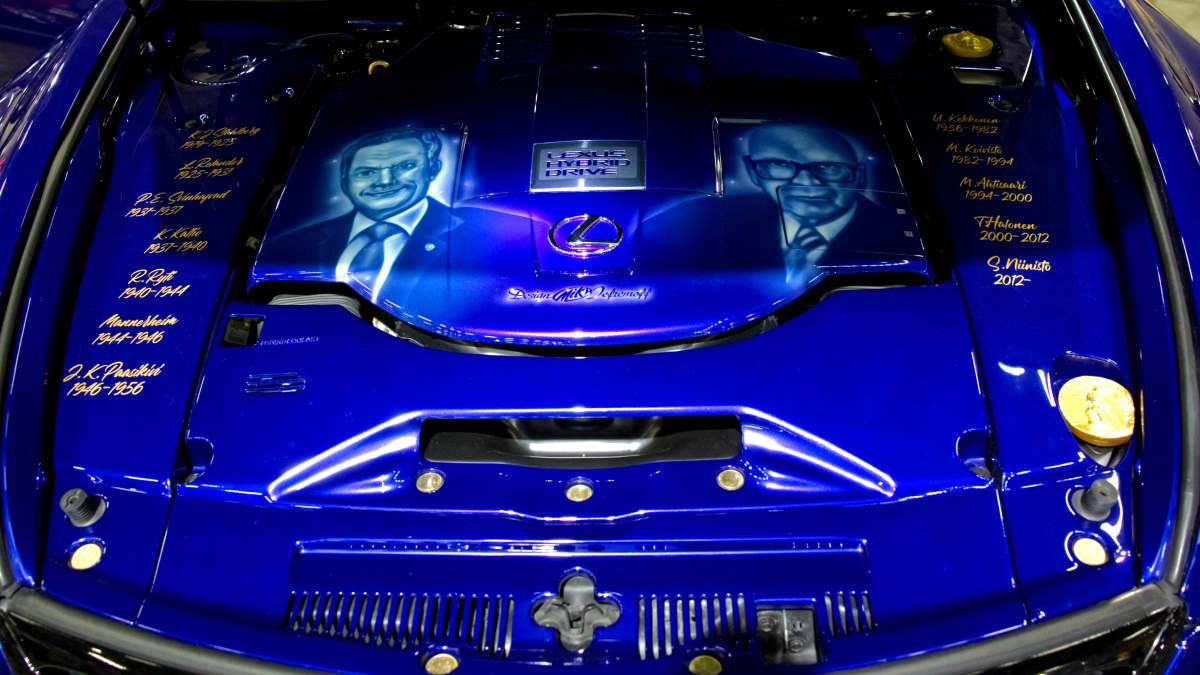 Blue President Lexuksen konehuone.