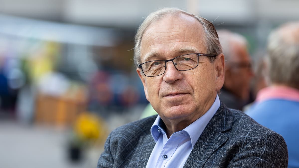 Erkki Liikanen, entinen pääjohtaja, Suomen Pankki.