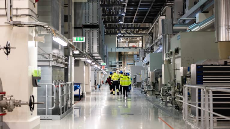 Ydinvoimalan sisätiloja.