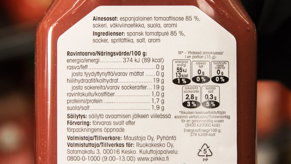 Makeutusaineet, puoli seitsemän