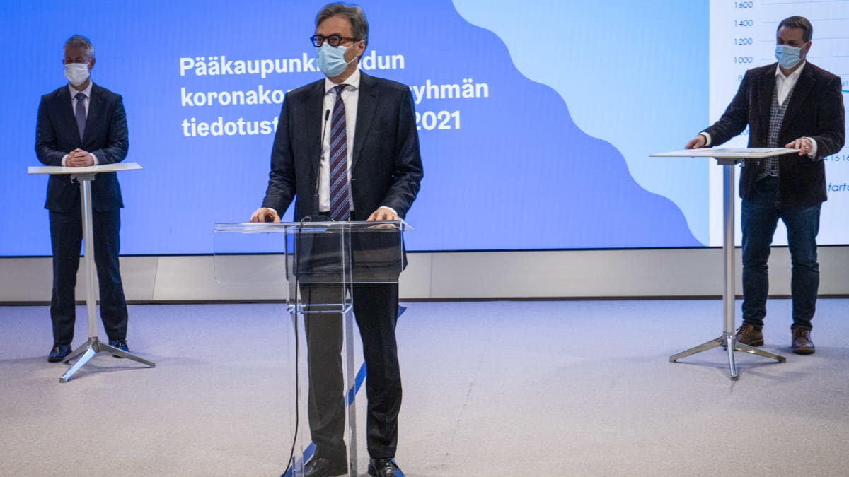 PKS Koronakoordinaatioryhmän tiedotustilaisuus. 