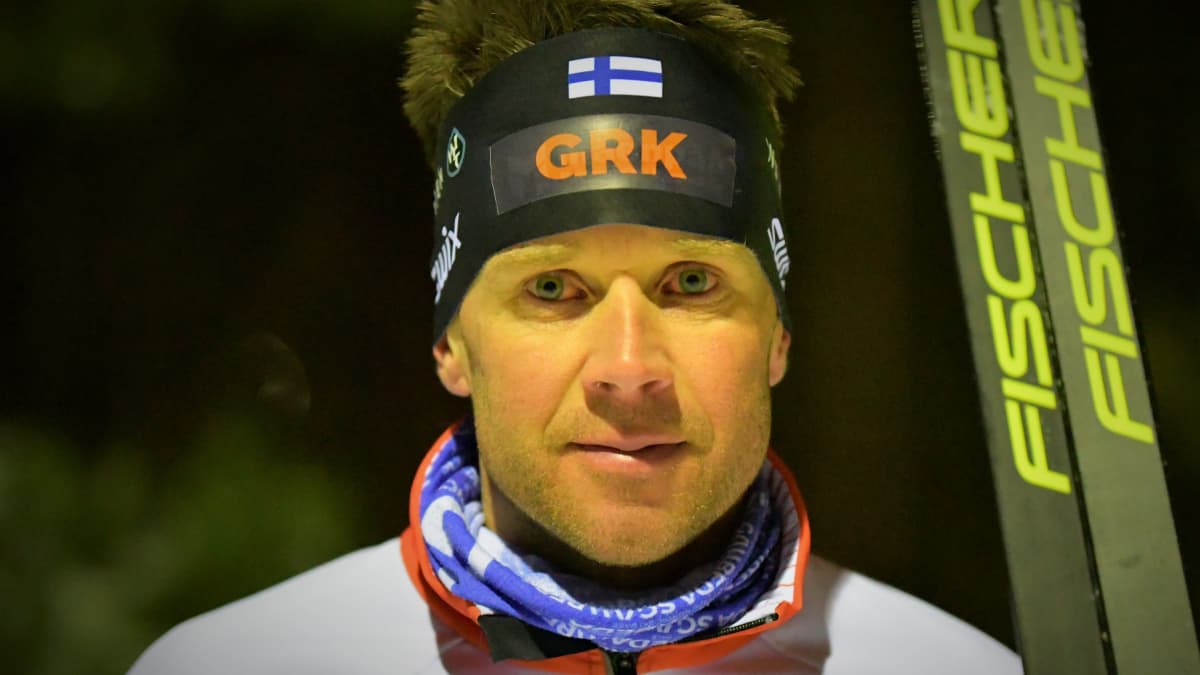 Hans Mäenpää i skidspåret i Jakobstad.