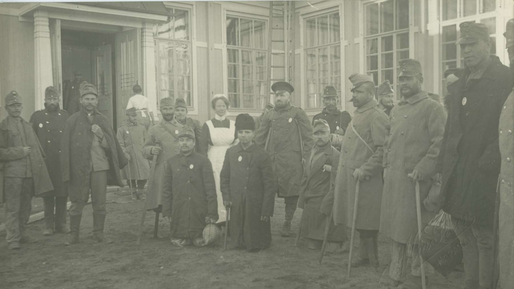 ruotsalaisen-mia-greenin-ensimm-isen-maailmansodan-aikainen-kuvaperint