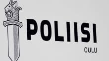 Valkoisella pohjalla Poliisin meikkalogo ja teksti POLIISI. OULU.