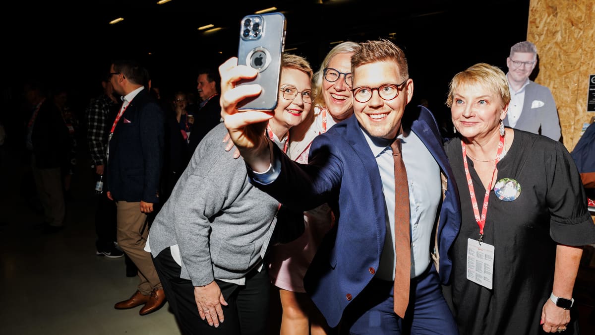 SDP:n kolmipäiväinen puoluekokous alkoi Jyväskylän Paviljongissa 1. syyskuuta 2023. 