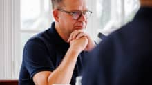 Pääministeri Petteri Orpo (kok.) vastasi politiikan toimittajien kysymyksiin Kesärannassa.