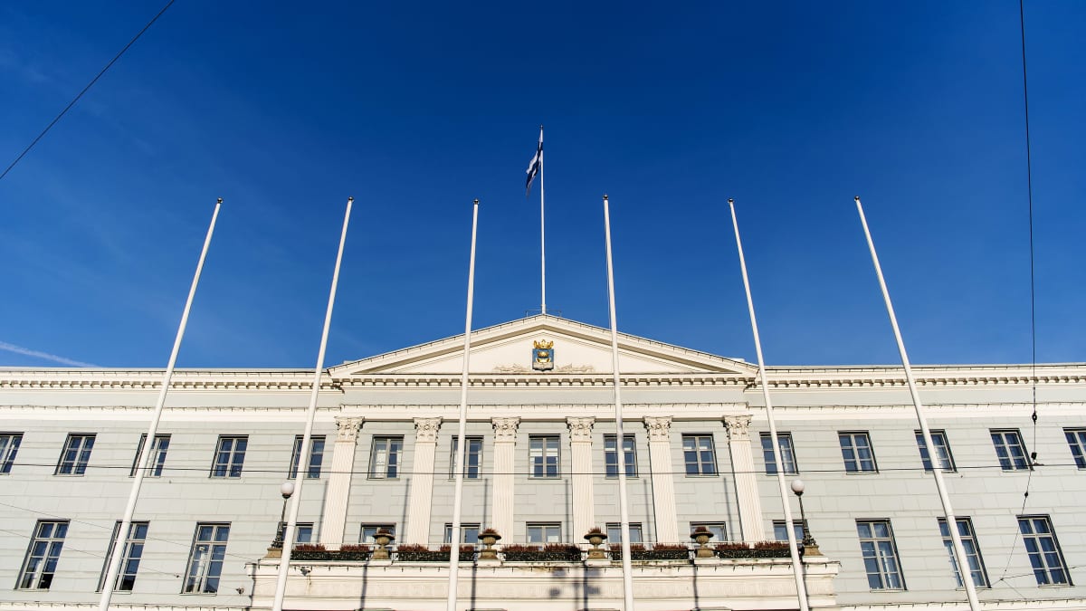 Helsingin kaupungintalo joulukuussa 2020.