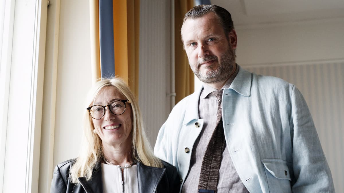 Moomin Charactersin taiteellinen johtaja Sophia Jansson ja toimitusjohtaja  Roleff Kråkström uskovat, että muumit voivat innostaa ihmisiä Itämeren suojeluun.