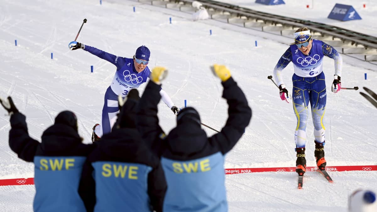 Krista Pärmäkoski taipui loppusuoralla naisten viestissä.