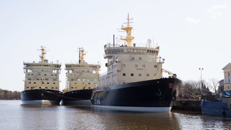 jäänmurtajat katajanokan laiturissa