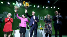 Olli Rehn ja puoliso Merja Rehn keskustan ylimääräisessä puoluekokouksessa Turussa 23. syyskuuta 2023.